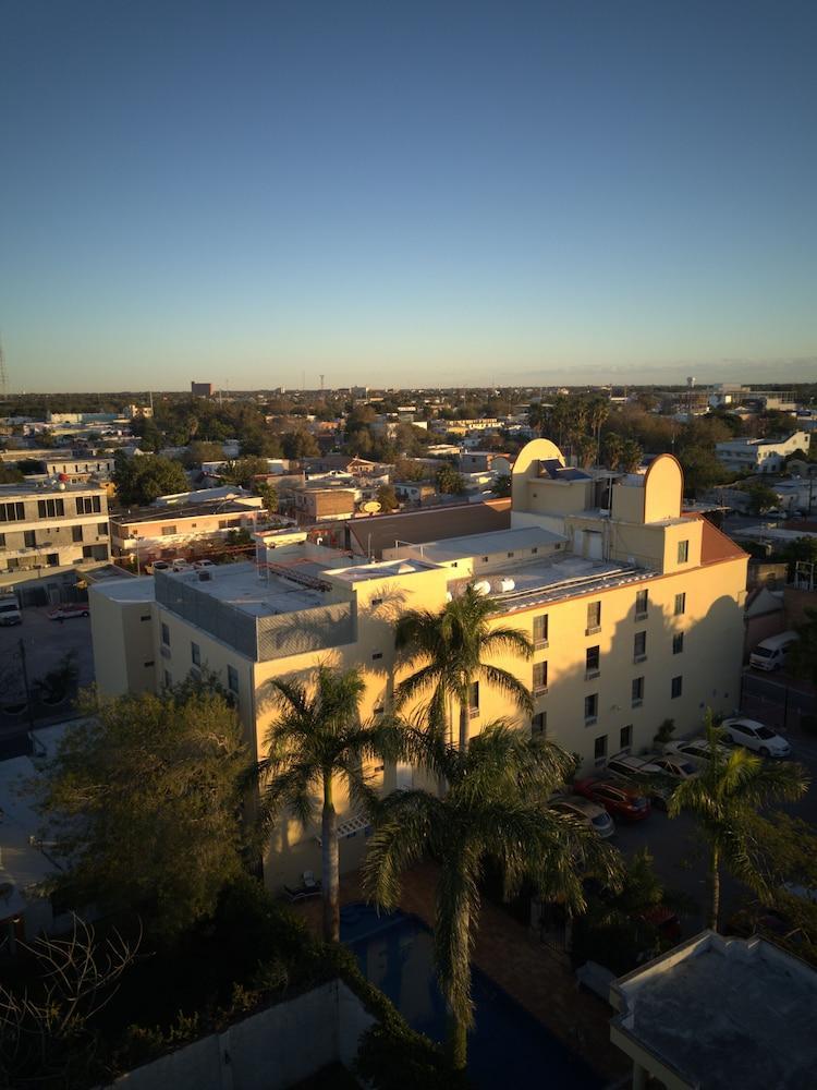 Best Western Hotel Plaza Matamoros Kültér fotó