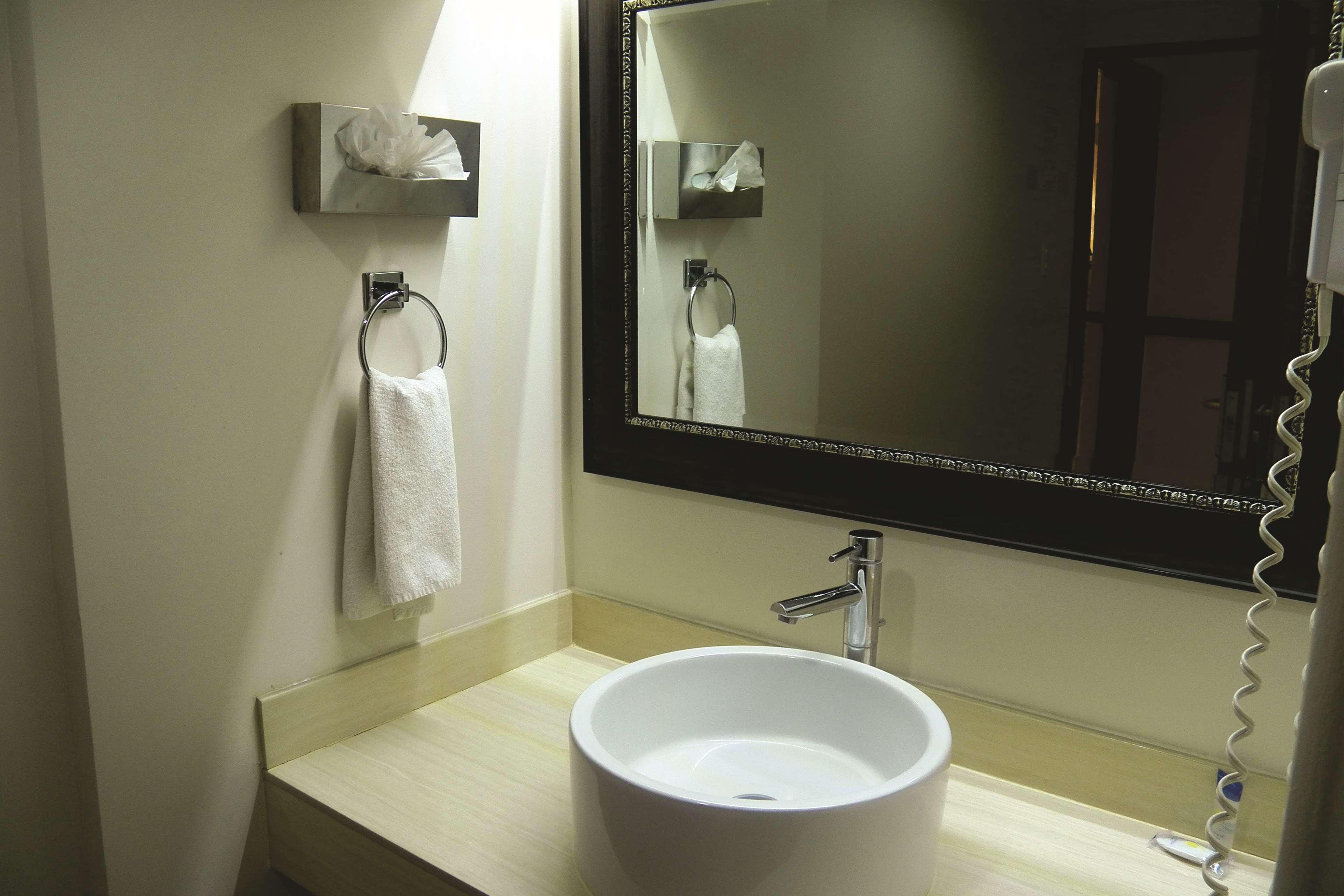 Best Western Hotel Plaza Matamoros Kültér fotó