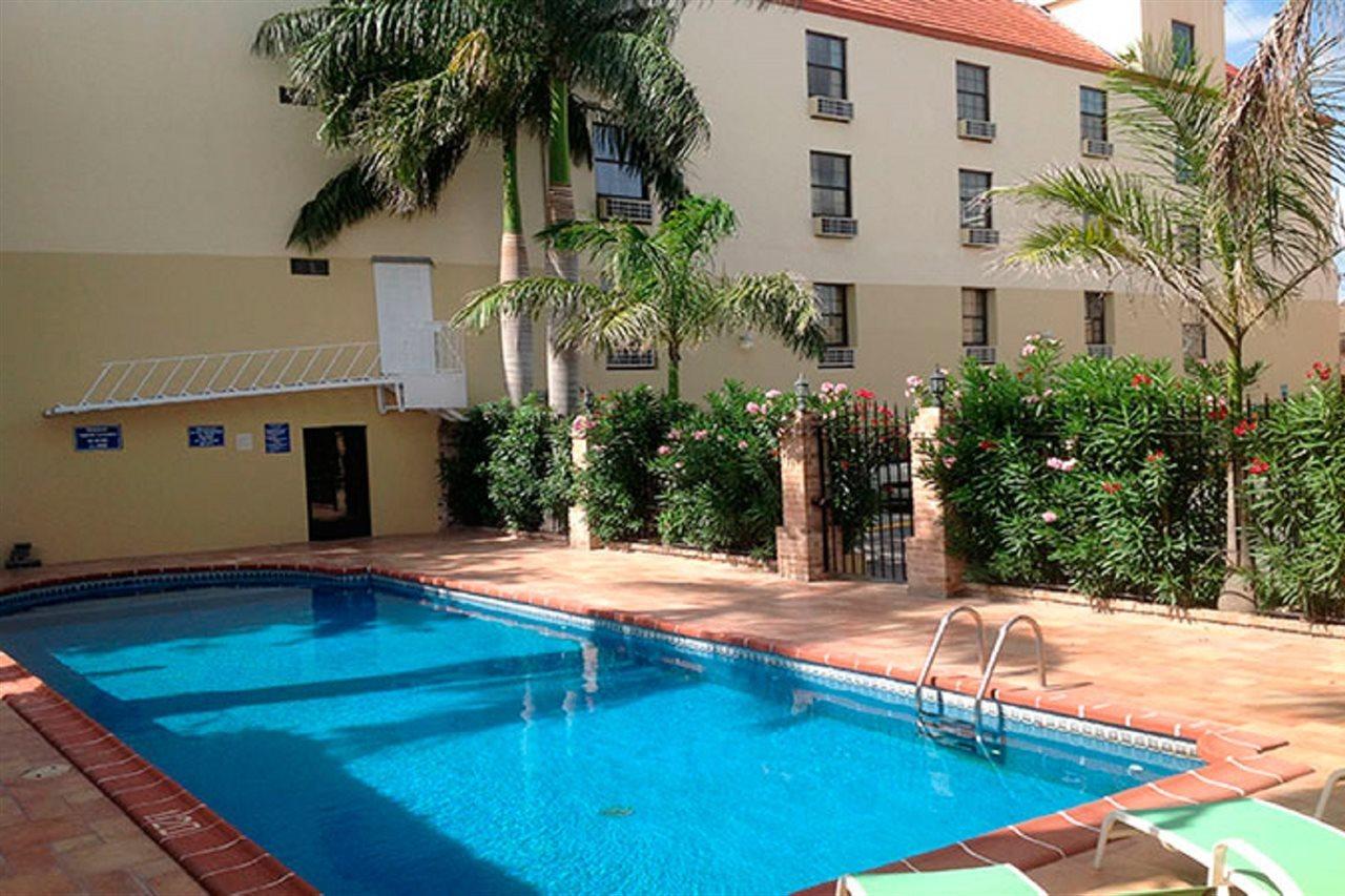 Best Western Hotel Plaza Matamoros Kültér fotó