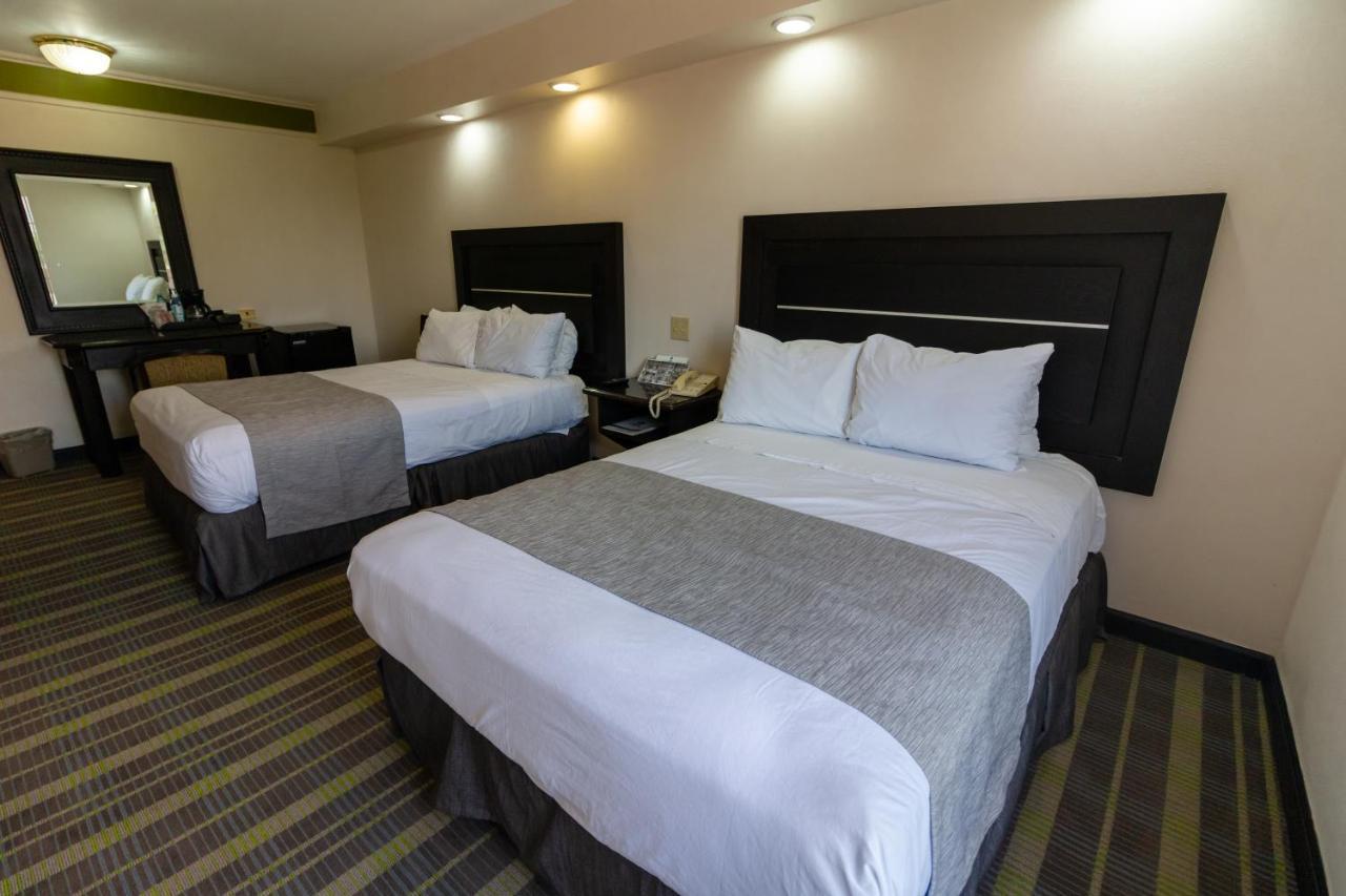 Best Western Hotel Plaza Matamoros Kültér fotó
